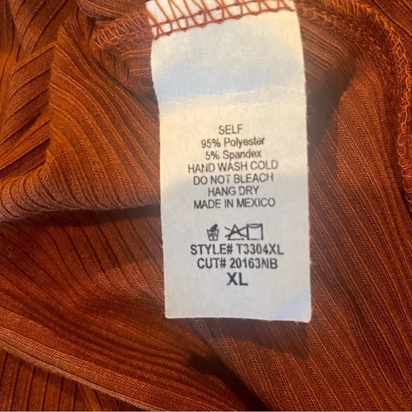 White Birch L/S Back Keyhole Top, Size:XL, Color: Rust - Picture 4 of 6